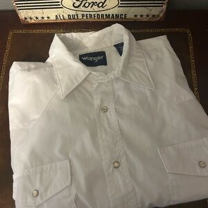 Men's Wrangler long sleeve  White  Shirt w pearl snaps L